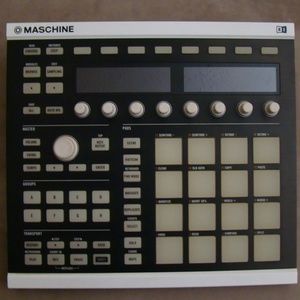 Excellent Condition Native Instruments Maschine MK2